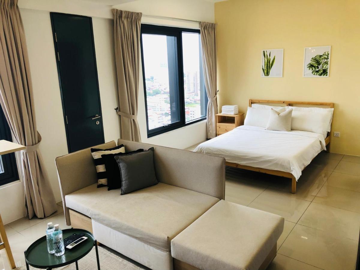 Tropicana 218 Macalister Netflix Seaview George Town Eksteriør billede