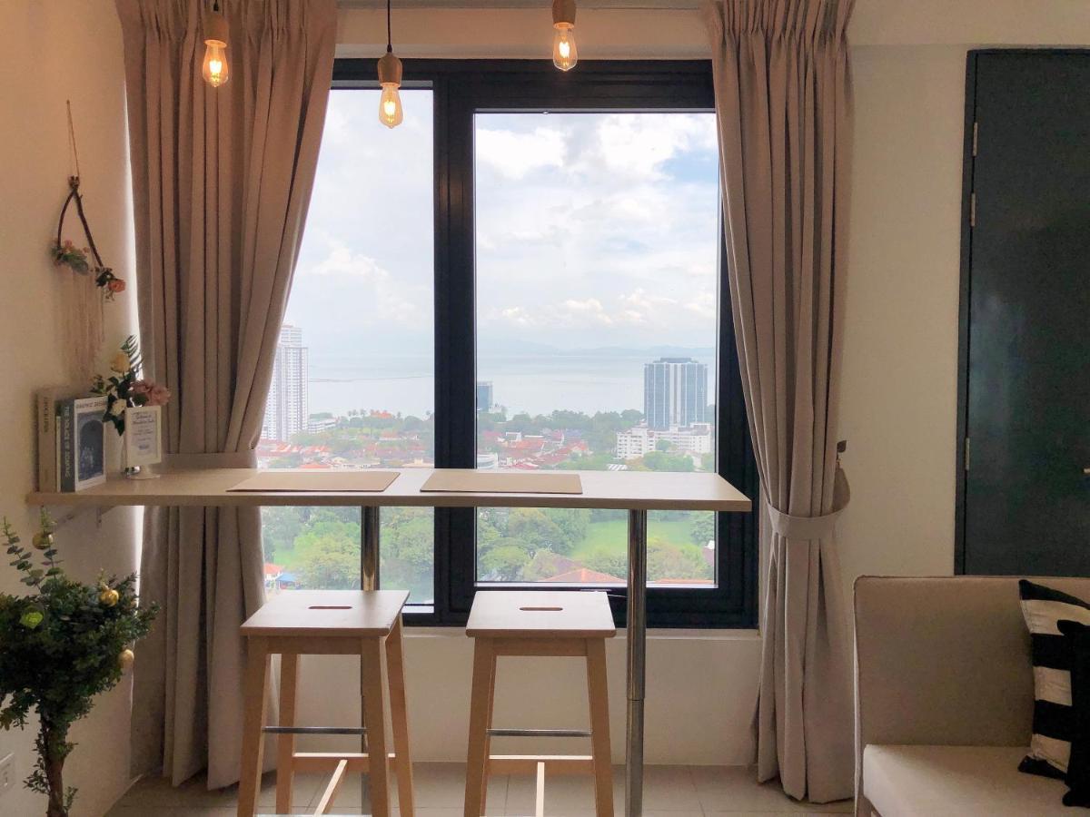 Tropicana 218 Macalister Netflix Seaview George Town Eksteriør billede